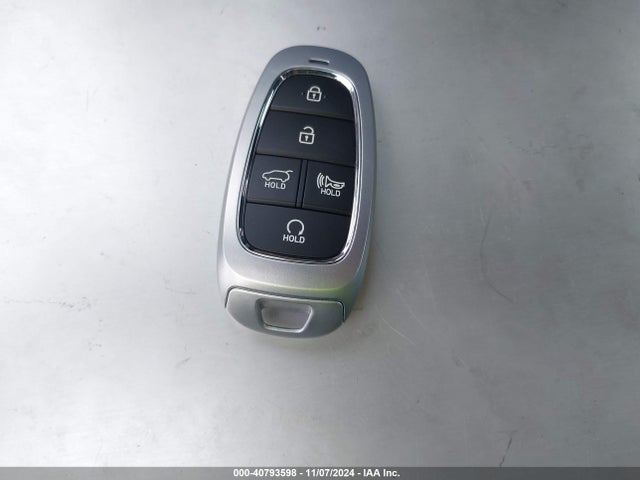 5NMS24AJ0PH587635 Hyundai Santa Fe Sel