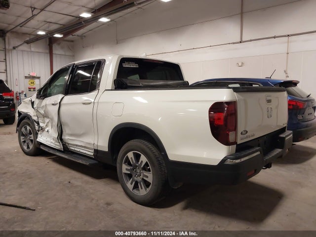 Honda Ridgeline Rtl-t 2017 5FPYK3F61HB013449 Image 3