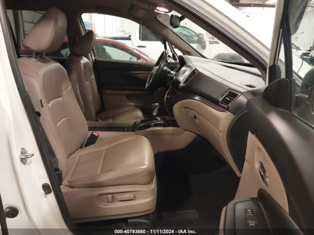 Honda Ridgeline Rtl-t 2017 5FPYK3F61HB013449 Image 5