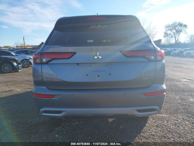 JA4J4VA8XNZ038777 Mitsubishi Outlander Sel 2.5