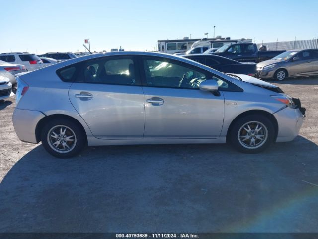 JTDKN3DU9F0440526 Toyota Prius Four