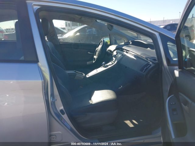 JTDKN3DU9F0440526 Toyota Prius Four
