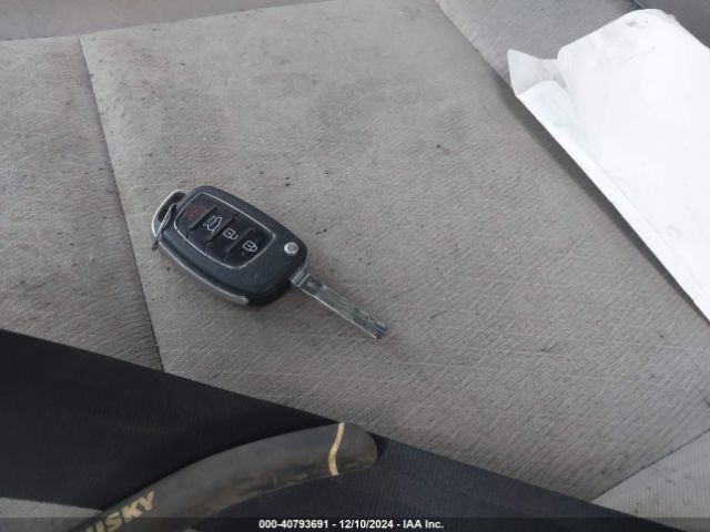 KM8J3CA41JU642988 Hyundai TUCSON SEL
