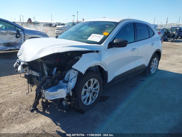 Ford Escape Active 2024 1FMCU0GN5RUA64166 Image 2