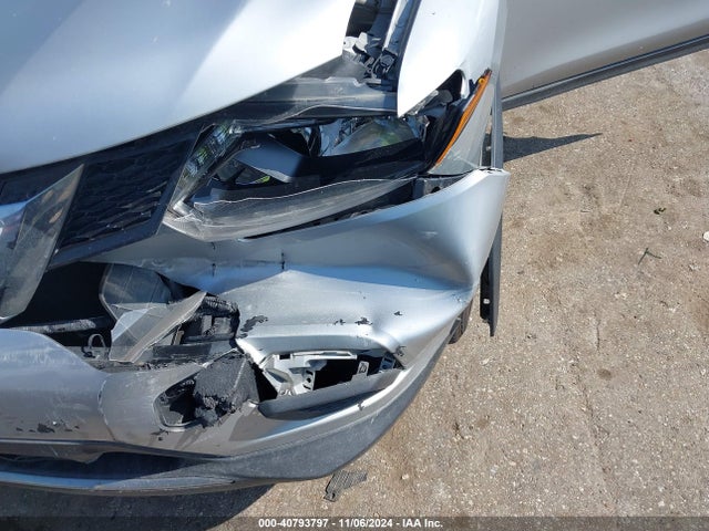 Nissan ROGUE S 2016 KNMAT2MTXGP681930 Image 12