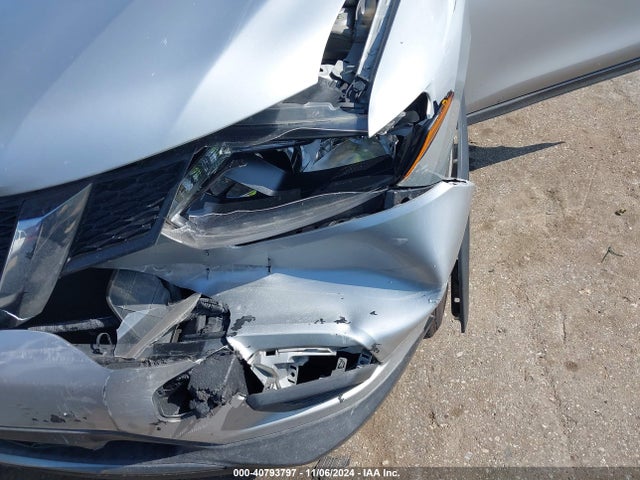 Nissan ROGUE S 2016 KNMAT2MTXGP681930 Image 6