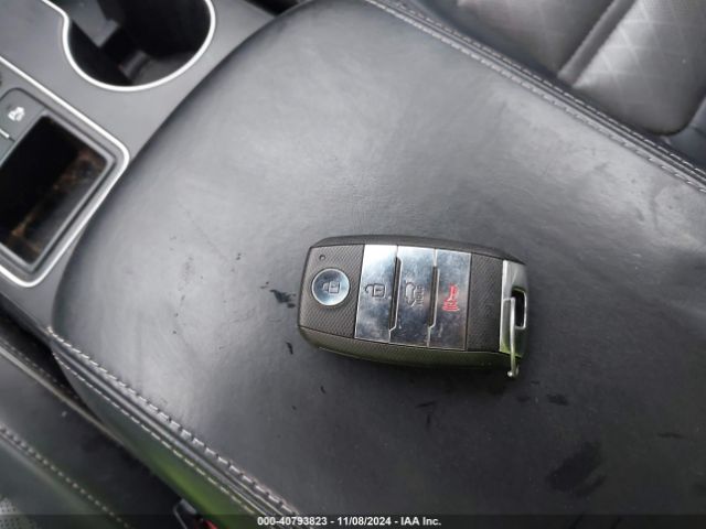 5XYPK4A56GG100912 KIA Sorento 3.3l Sxl