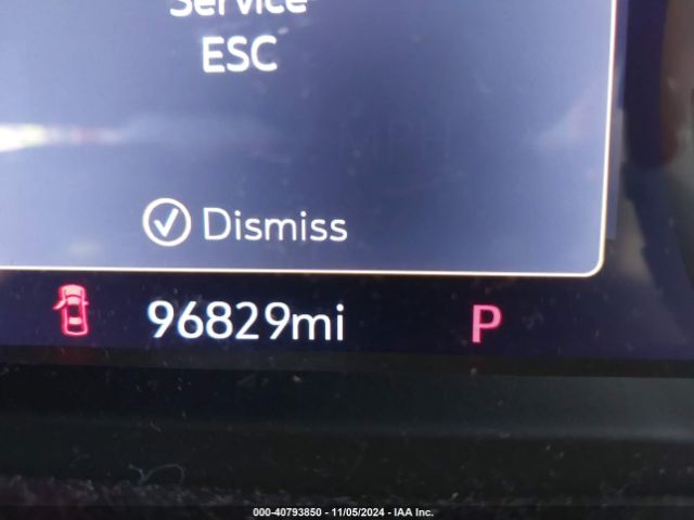 3GCUYHED0KG235873 Chevrolet Silverado 1500 High Country