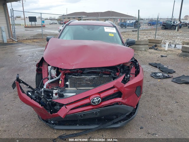 2T3F1RFV9MW176822 Toyota RAV4 LE