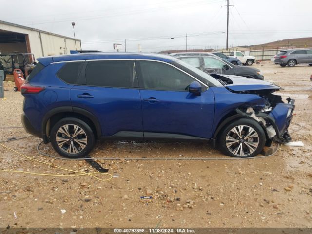 JN8BT3BA2PW002397 Nissan Rogue Sv Fwd