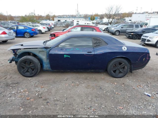 2C3CDZAG4FH719505 Dodge Challenger Sxt