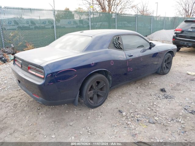 2C3CDZAG4FH719505 Dodge Challenger Sxt