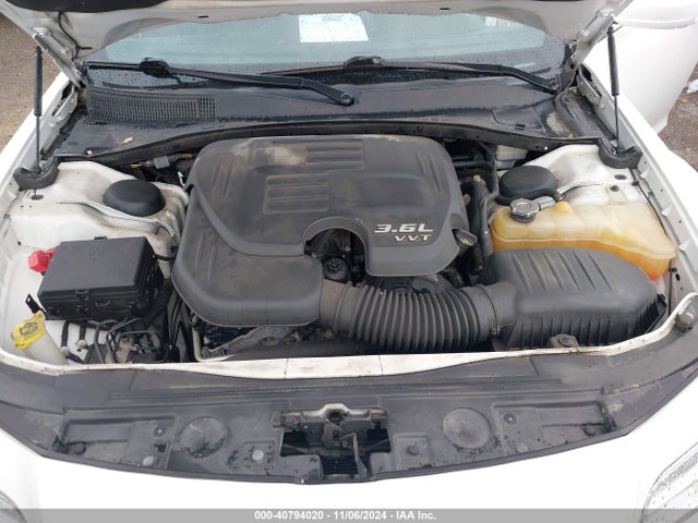 2C3CCAAG7EH355437 Chrysler 300
