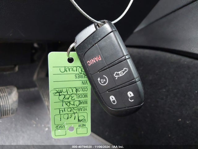 Chrysler 300 2014 2C3CCAAG7EH355437 Image 11