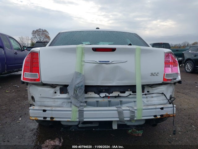 2C3CCAAG7EH355437 Chrysler 300