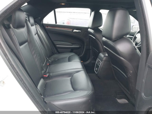 Chrysler 300 2014 2C3CCAAG7EH355437 Image 8