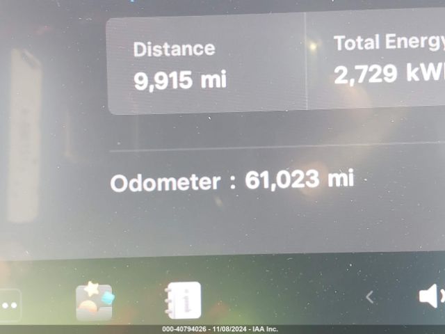 5YJ3E1EB3KF421889 Tesla 2019