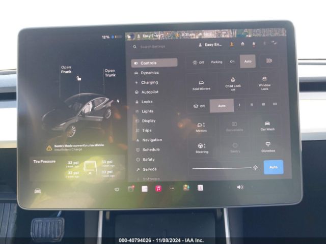 5YJ3E1EB3KF421889 Tesla 2019