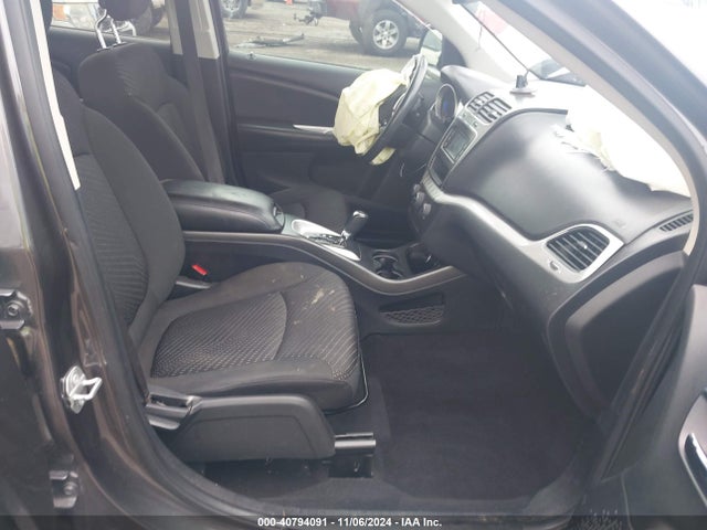 Dodge JOURNEY SE 2018 3C4PDCAB8JT444106 Image 5