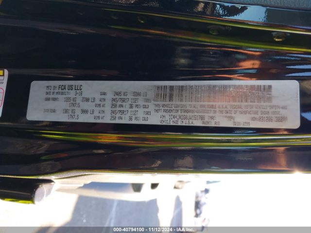 1C4HJXDG0JW151788 Jeep Wrangler Unlimited Sport 4x4