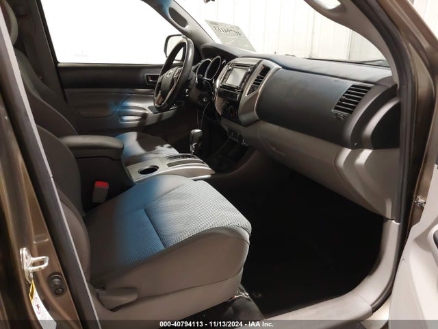 Toyota Tacoma Double Cab 2014 3TMLU4EN6EM141575 Image 5