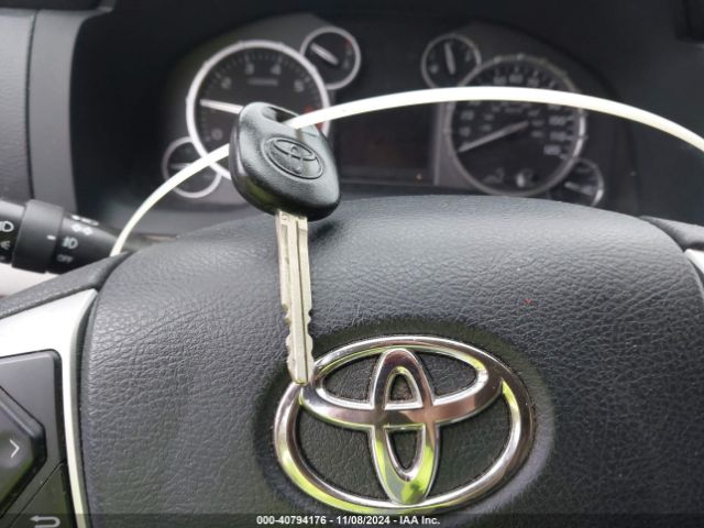 5TFEY5F15FX178417 Toyota Tundra Sr5 5.7l V8