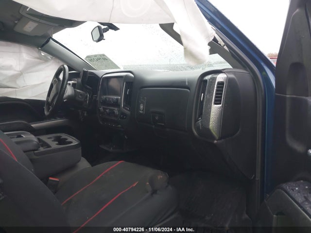 1GCVKREC4JZ215630 Chevrolet Silverado 1500 1lt