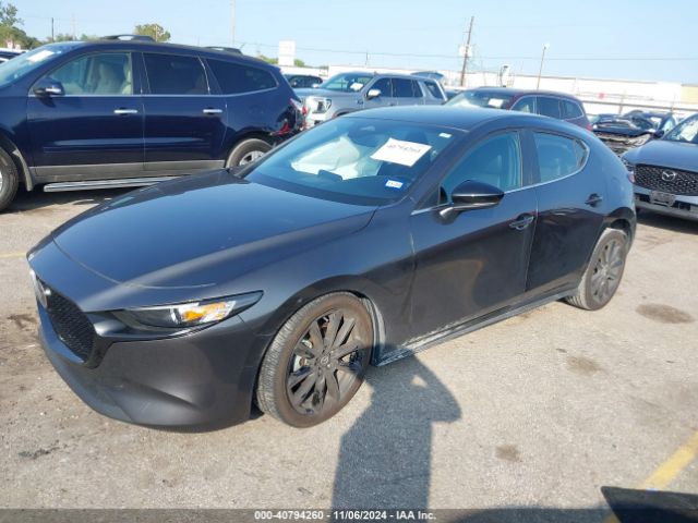 JM1BPAKM8R1700107 Mazda Mazda3 2.5 S Select Sport