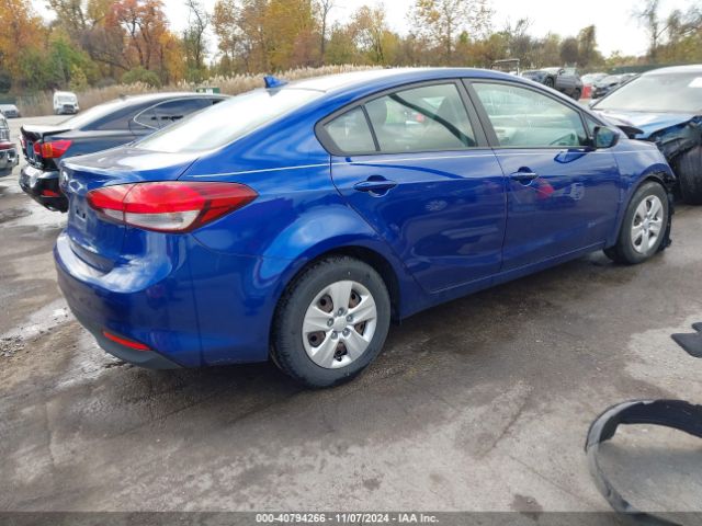 3KPFK4A72HE055057 KIA FORTE LX