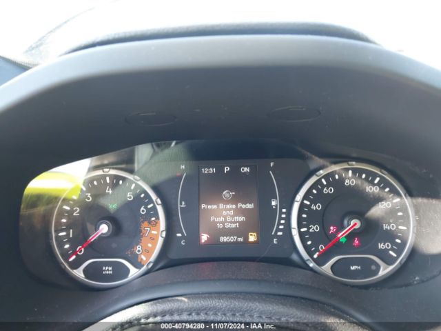 ZACCJABB0JPJ26463 Jeep Renegade Latitude Fwd