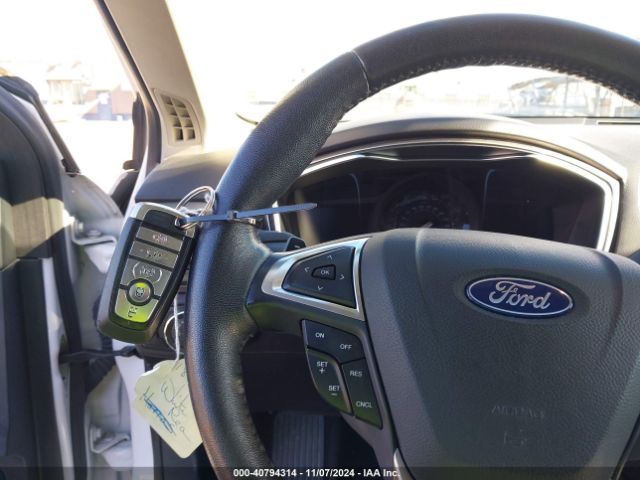 3FA6P0HD6JR153907 Ford FUSION SE