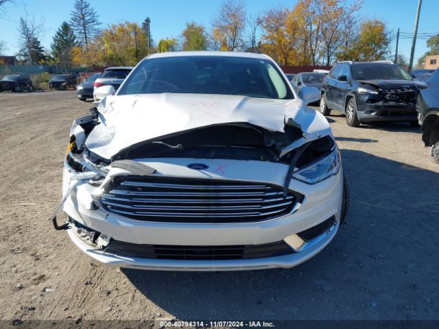 3FA6P0HD6JR153907 Ford FUSION SE