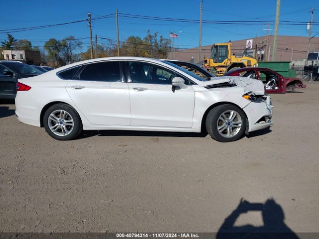 3FA6P0HD6JR153907 Ford FUSION SE