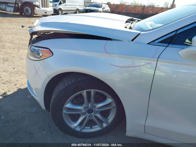 3FA6P0HD6JR153907 Ford FUSION SE