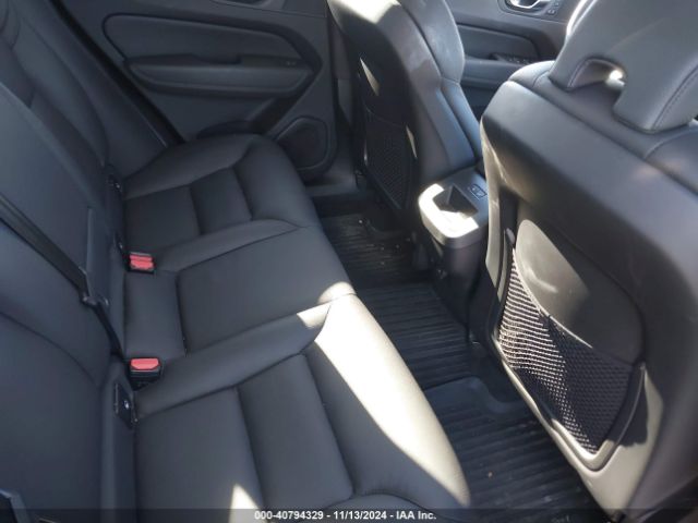 YV4L12RK2N1088980 Volvo Xc60 B5 Momentum