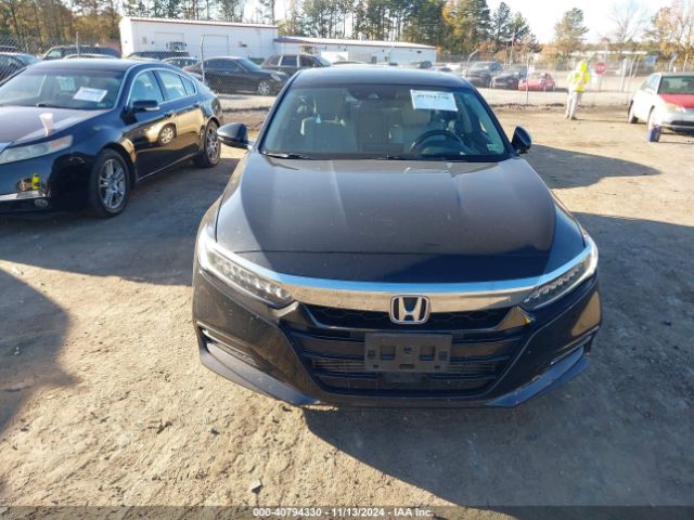 1HGCV2F97JA016449 Honda Accord Touring 2.0t
