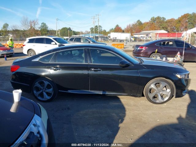 1HGCV2F97JA016449 Honda Accord Touring 2.0t