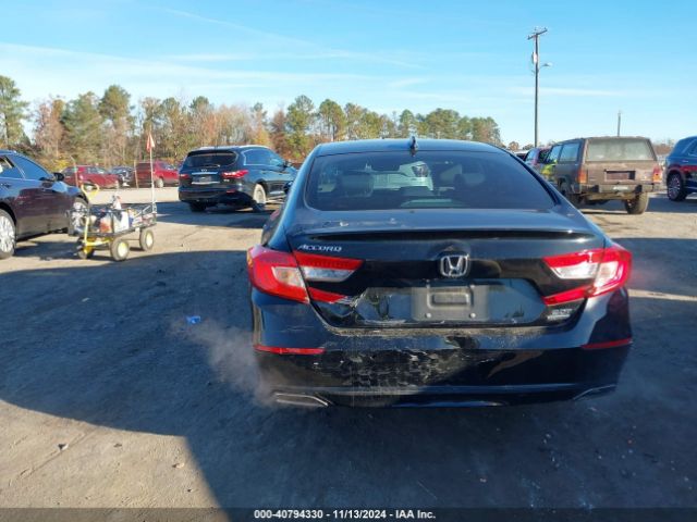 1HGCV2F97JA016449 Honda Accord Touring 2.0t