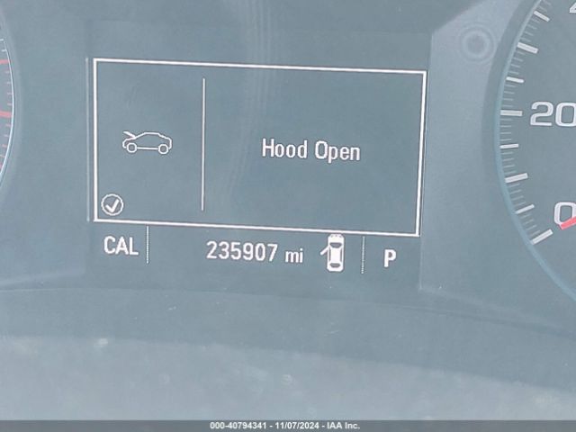 1G1ZD5ST0JF100235 Chevrolet MALIBU LT
