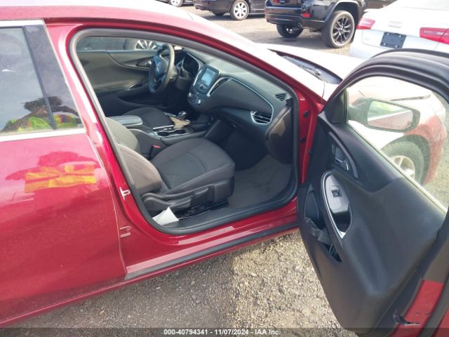 1G1ZD5ST0JF100235 Chevrolet MALIBU LT