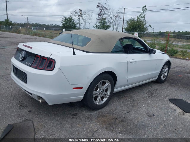 Ford Mustang V6 2014 1ZVBP8EM5E5322865 Image 4