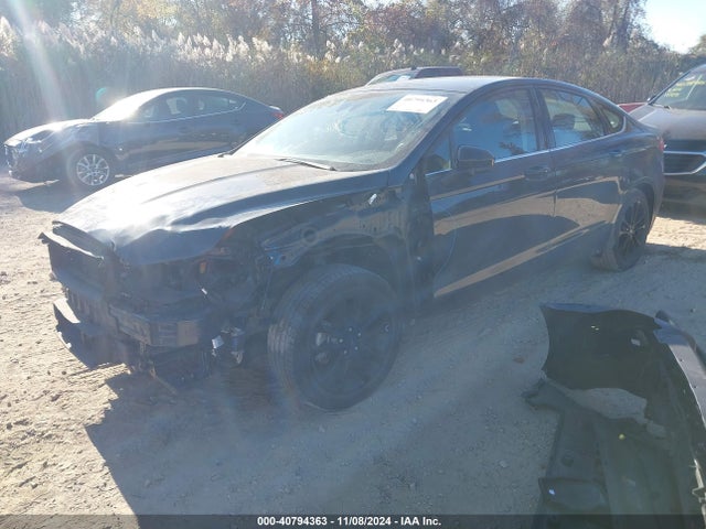 Ford Fusion Hybrid Se 2020 3FA6P0LU3LR127050 Image 2