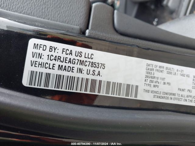 1C4RJEAG7MC785375 Jeep Grand Cherokee Laredo E 4x2