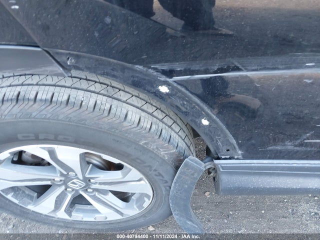Honda CR-V LX 2019 2HKRW6H37KH224069 Image 18