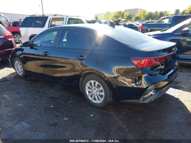 3KPF24AD2NE454097 KIA FORTE FE