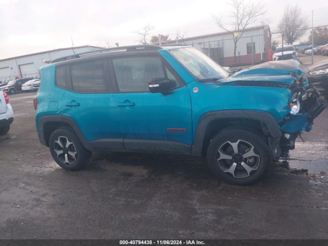 ZACNJDC18NPN82197 Jeep Renegade Trailhawk 4x4