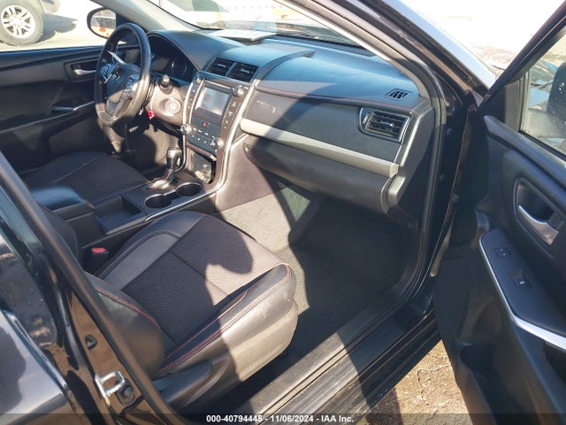 4T1BF1FK4GU202683 Toyota CAMRY SE