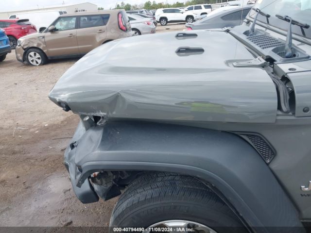 1C4HJXDGXLW274906 Jeep Wrangler Unlimited Sport S 4x4