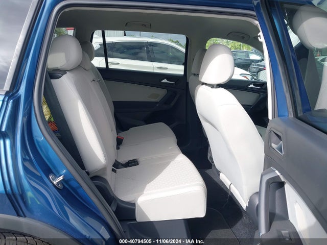 3VV1B7AX7LM140570 Volkswagen Tiguan 2.0t S