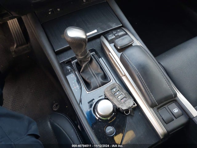 JTHBA1BL0GA000294 Lexus GS 200T